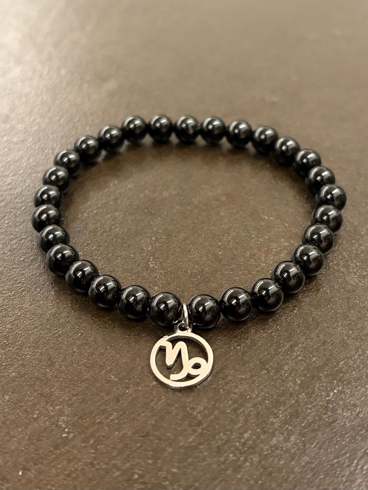 Steinbock-Obsidian-Perlenarmband