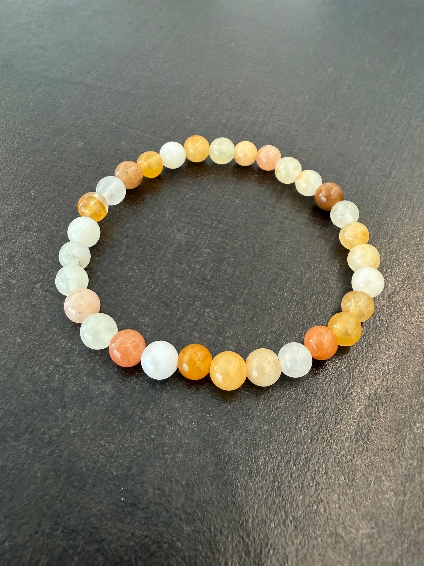 Neue-Jade-Perlenarmband