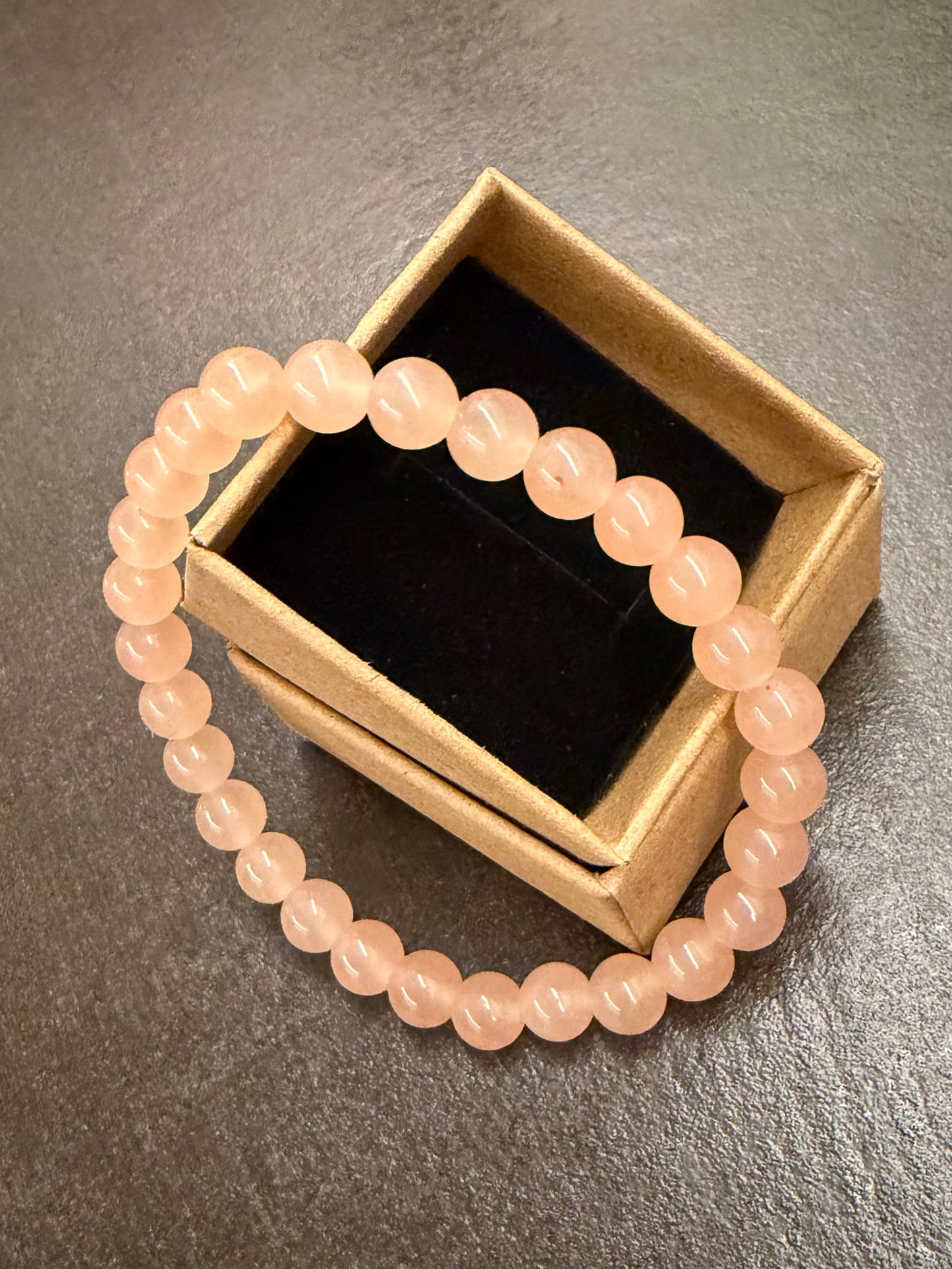 Zucker-Nephrit-Perlenarmband