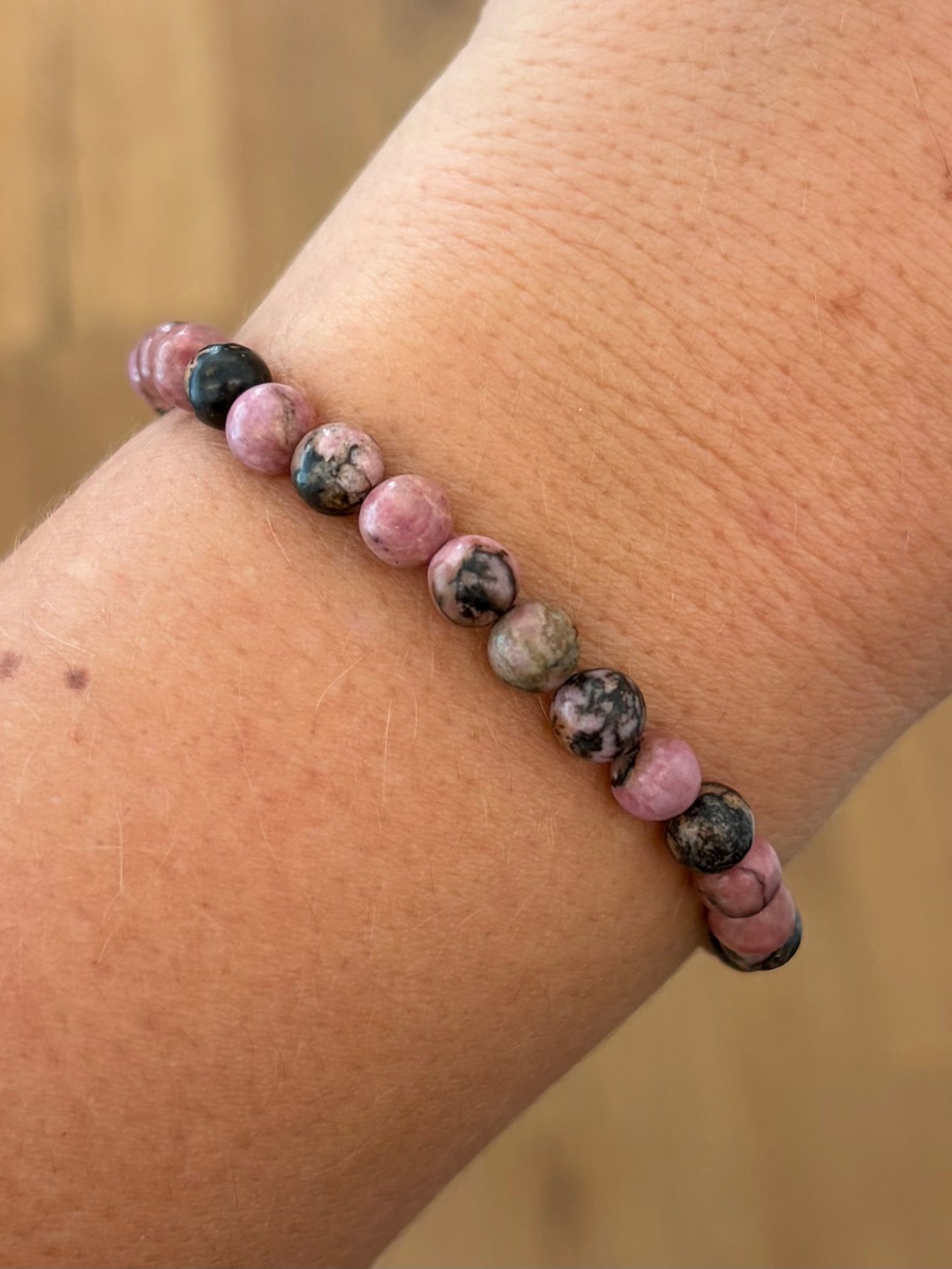 Rhondonit-Perlenarmband