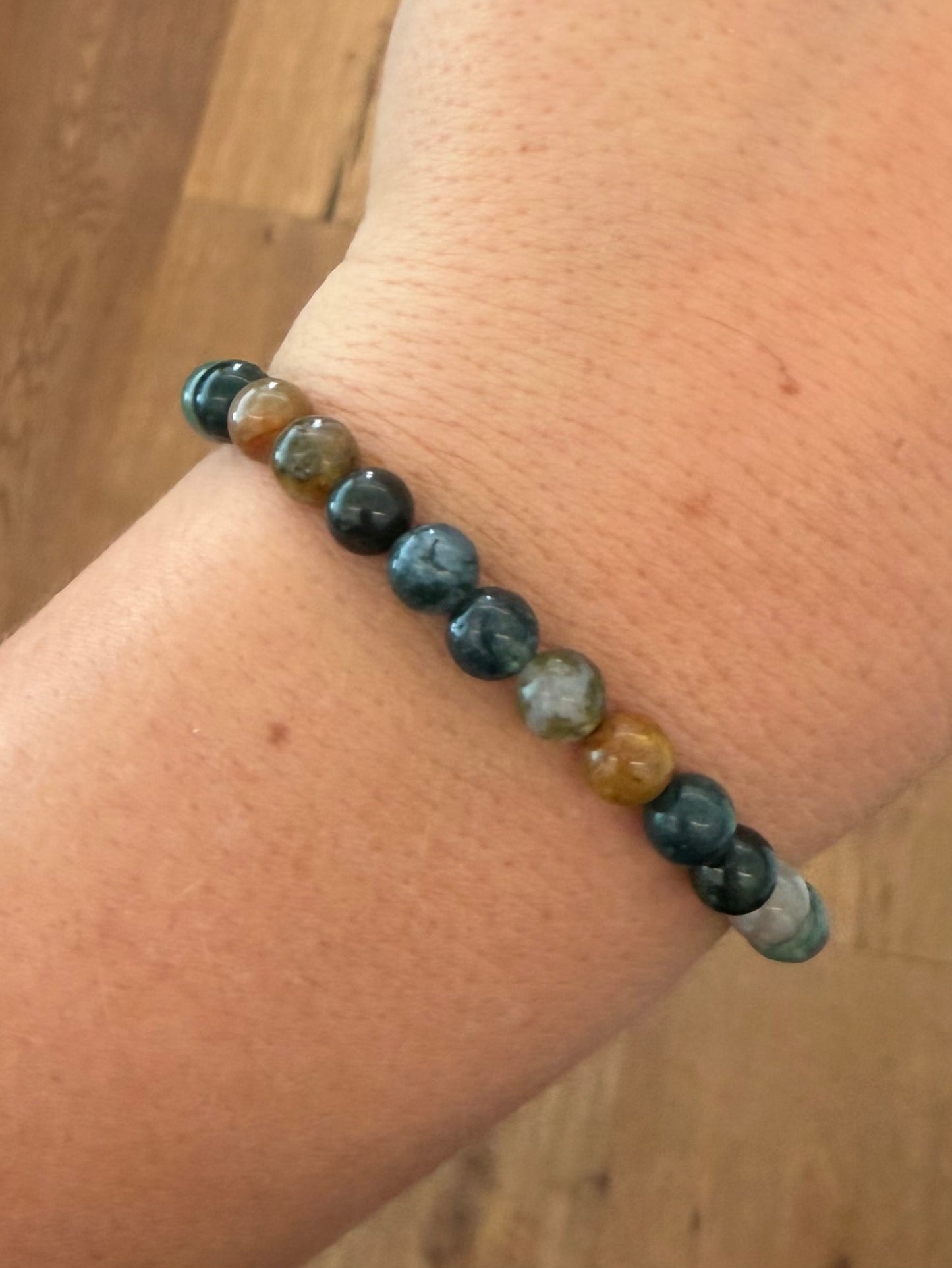 Indischer-Achat-Perlenarmband